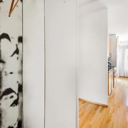 Apartment Wehost Tuulimyllyntie Helsinki